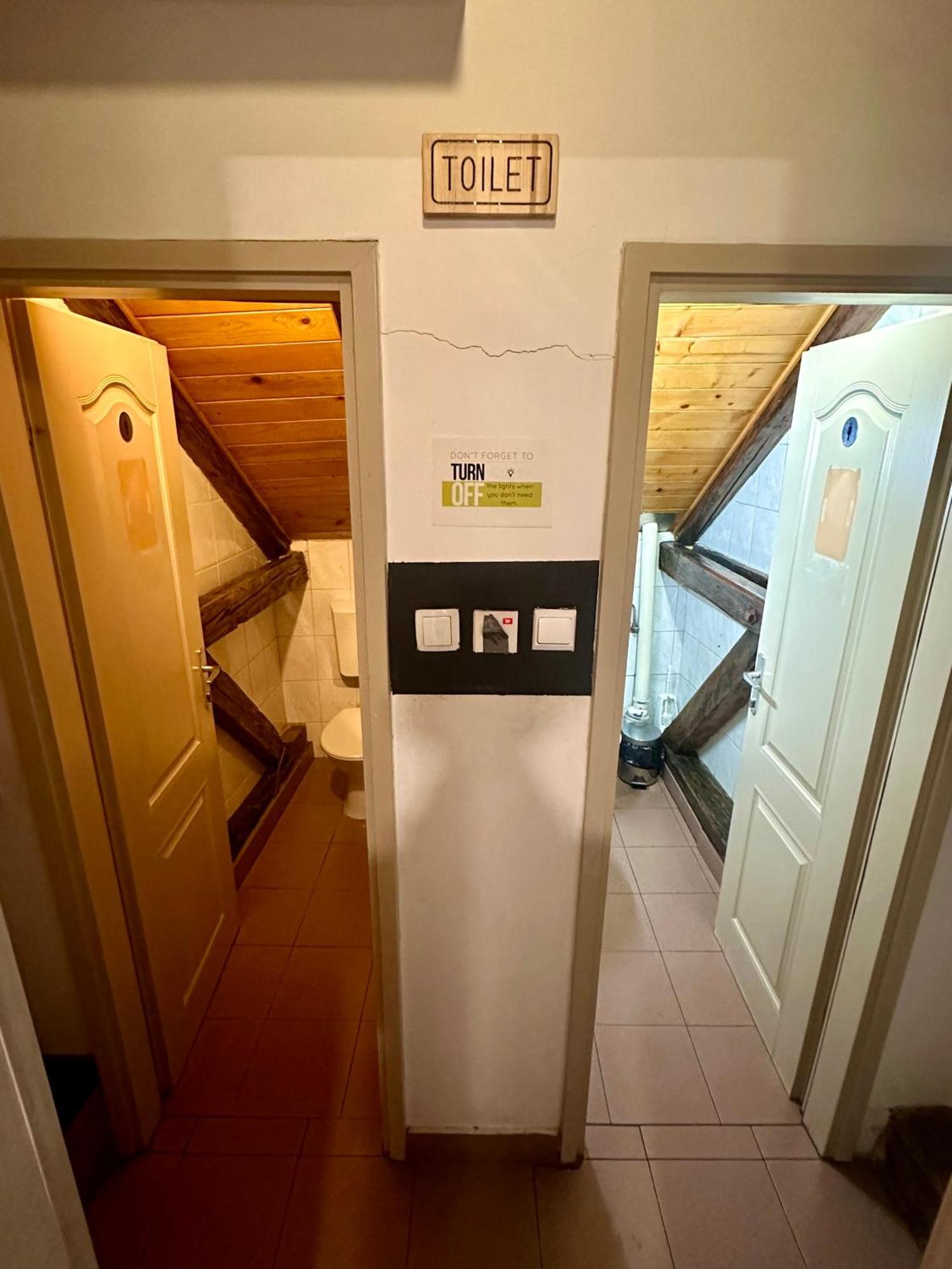 Standard Double Room,1583669533:JPEG